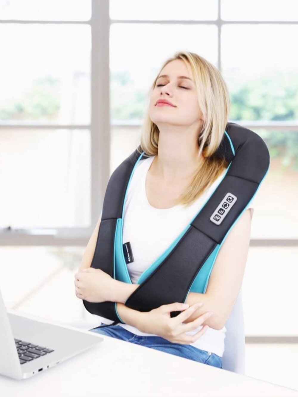 MO CUISHE Shiatsu Back, Shoulder, and Neck Massager with Heat